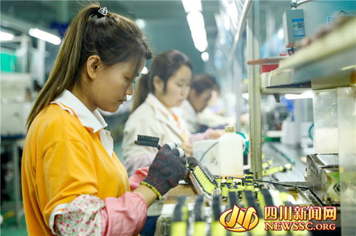 四川廣安 產(chǎn)業(yè)緊隨市場(chǎng)轉(zhuǎn)，電子產(chǎn)品銷(xiāo)售新篇章